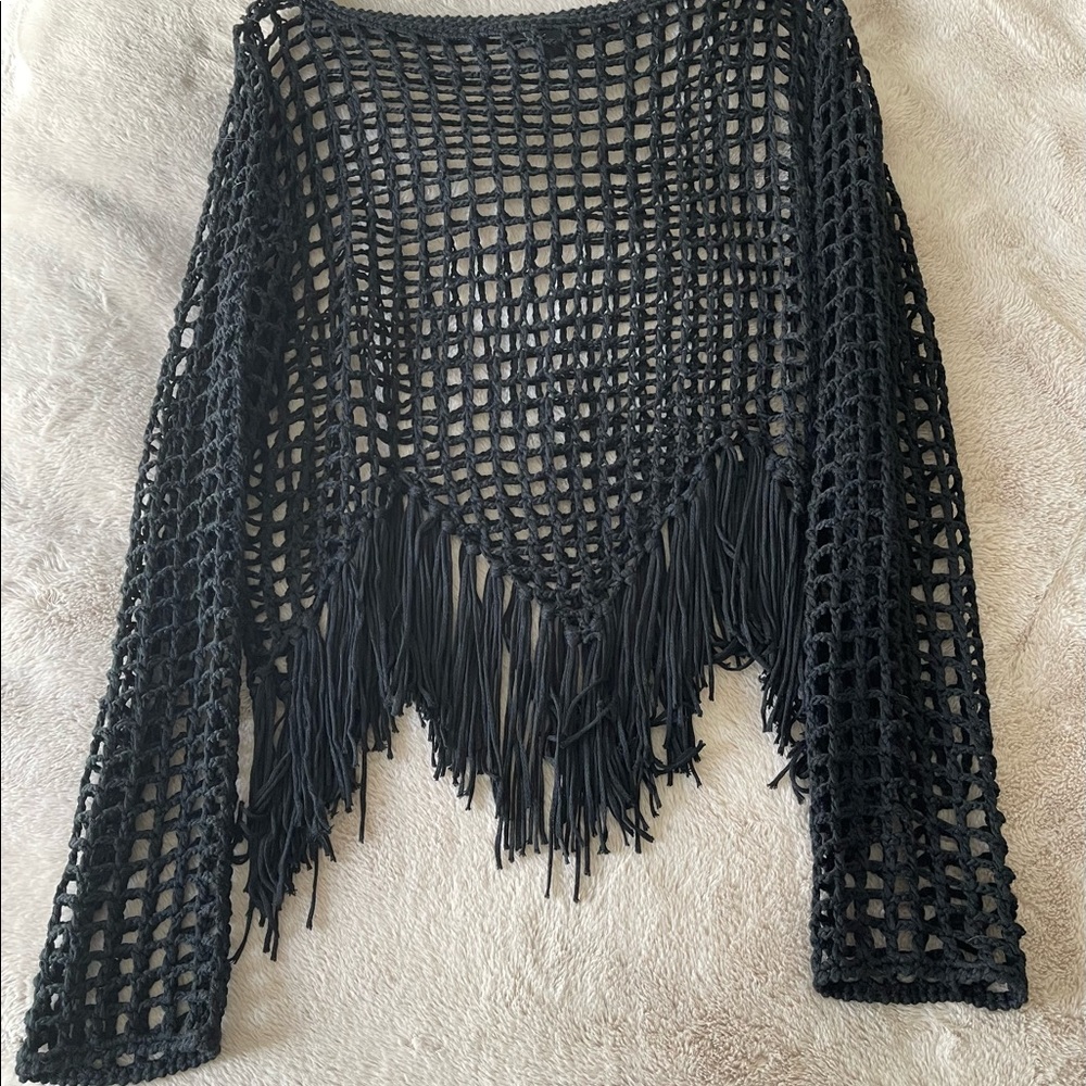 Vici Long sleeve black top